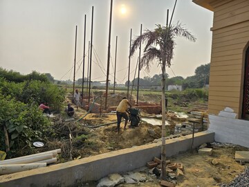  Plot – Exterior View View at Gosainganj - for Sale