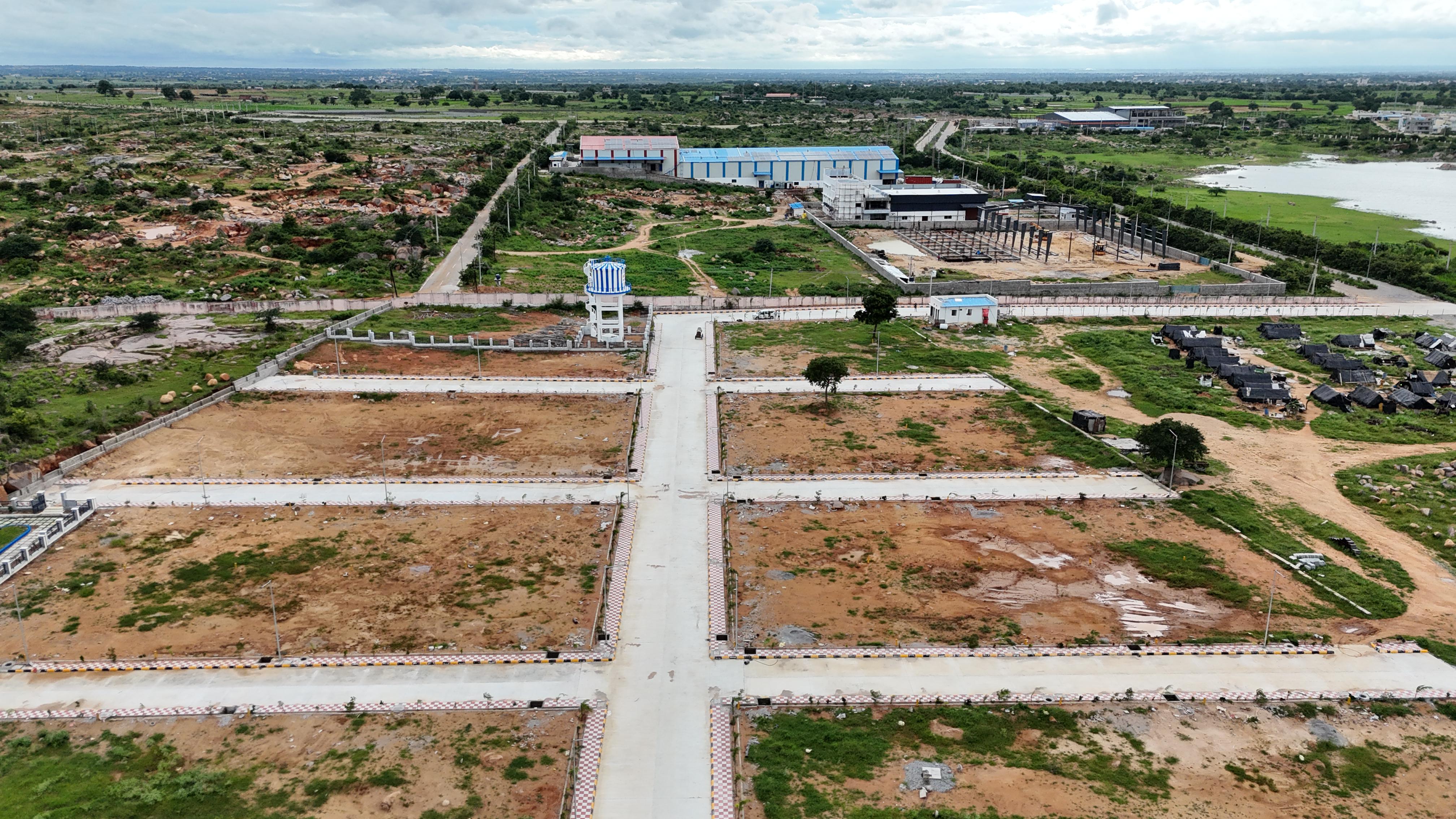 Plot For Sale in Akshita E City Enclave