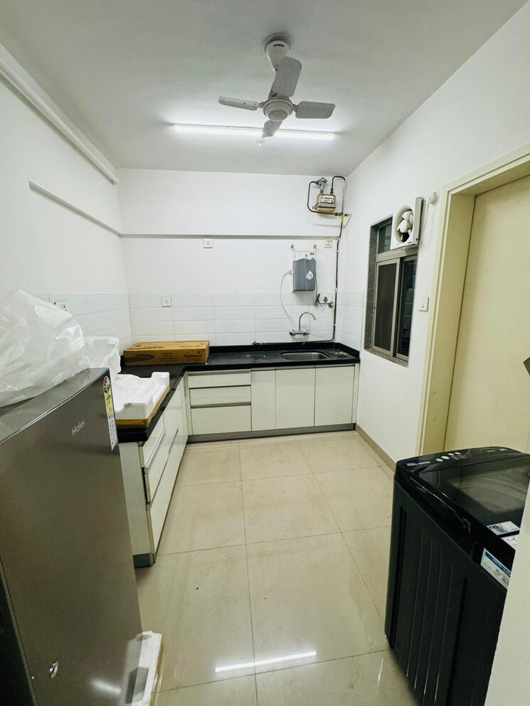 Kitchen, brahma-f-residences 2 Bedroom 860 Sq.Ft. Apartment In Kalyani Nagar Pune 7816956