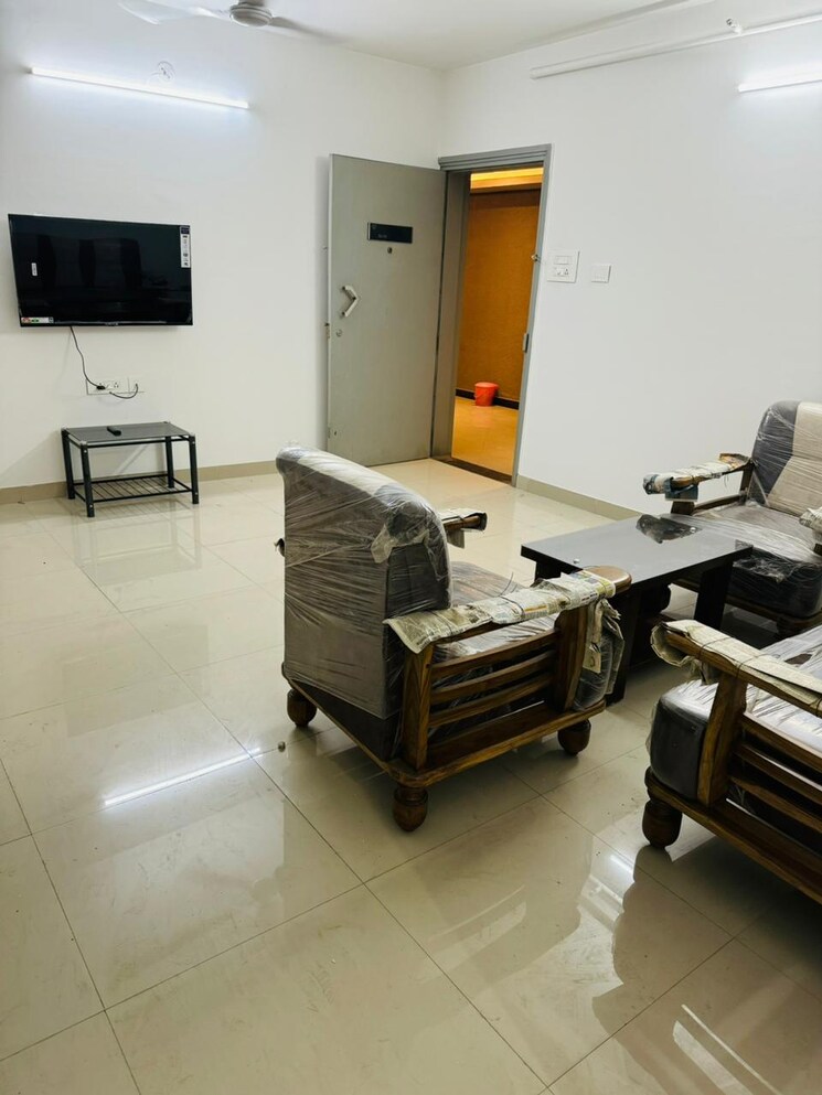 Living Room, brahma-f-residences 2 Bedroom 860 Sq.Ft. Apartment In Kalyani Nagar Pune 7816956