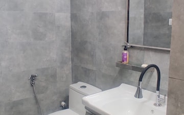 Office Space For Sale in Pamposh Enclave