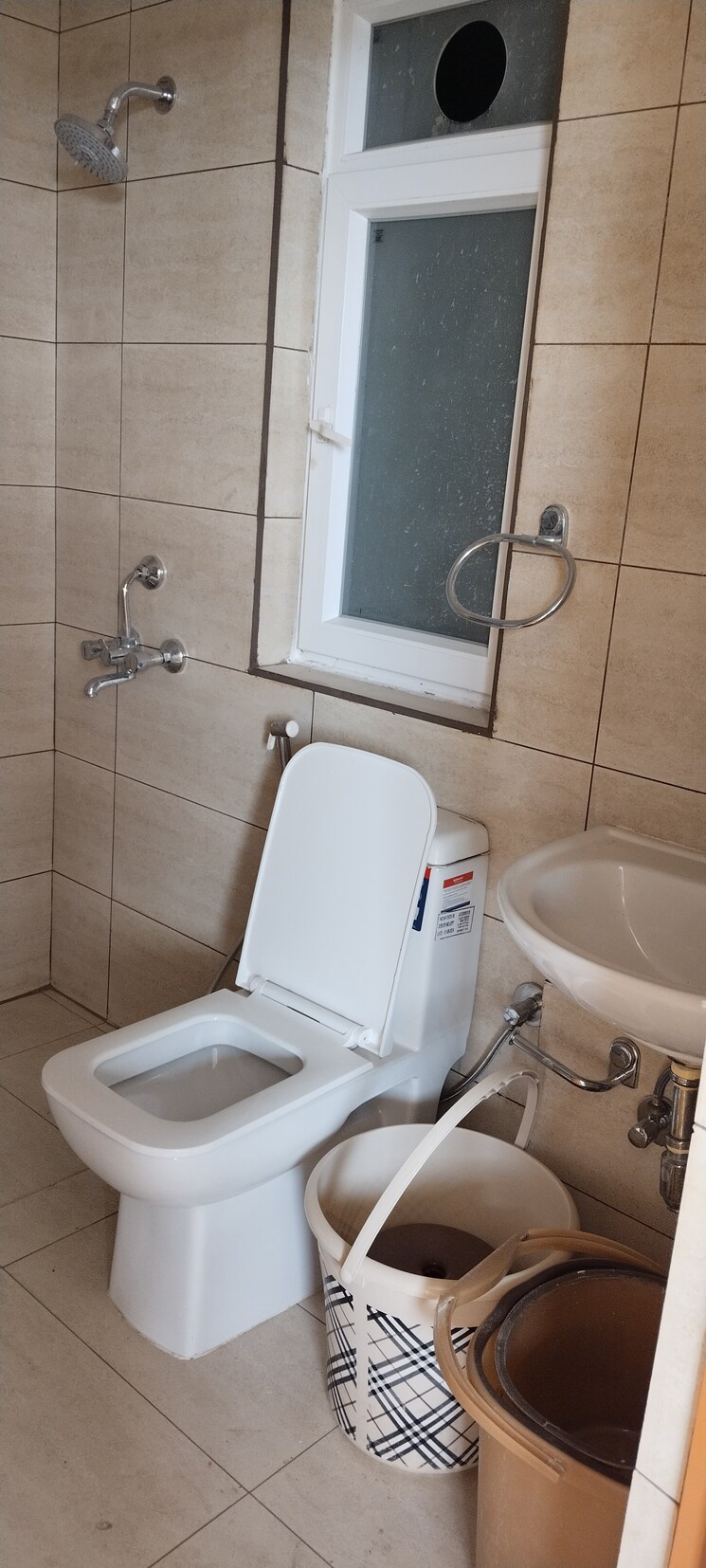 Bathroom, tata-eureka-park 2 Bedroom 1100 Sq.Ft. Apartment In Sector 150 Noida 7817040