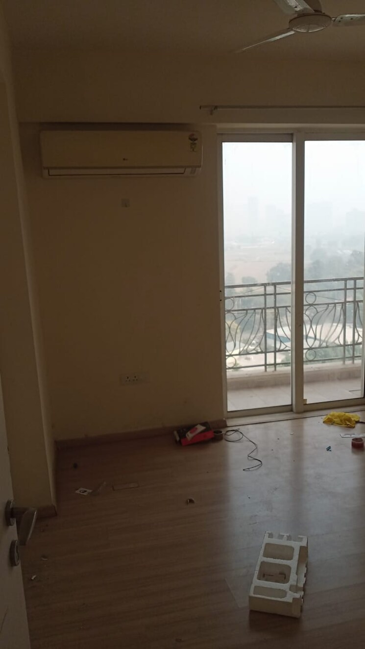 undefined, dlf-regal-gardens 3 Bedroom 1721 Sq.Ft. Apartment In Sector 90 Gurgaon 7817148