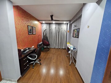Team Area in 3 BHK Apartment at Mapsko Royale Ville, Sector 82 – for Sale