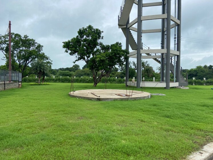 Garden, super corridor  1000 Sq.Ft. Plot In Super Corridor Indore 7817193