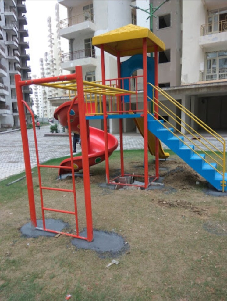 Gym, supertech-ecovillage-ii 2 Bedroom 890 Sq.Ft. Apartment In Sector 16b Greater Noida Greater Noida 7817249