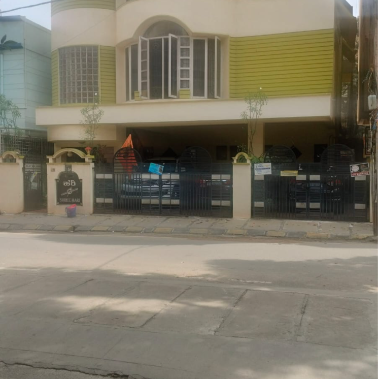  Parking, hosakerehalli 6 Bedroom 2400 Sq.Ft. Builder Floor In Hosakerehalli Bangalore 7817411