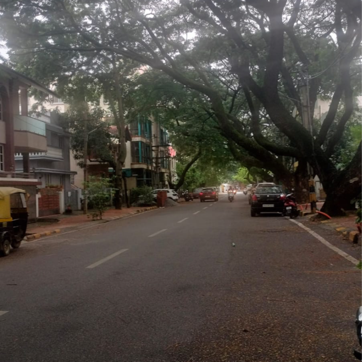  Parking, hosakerehalli 6 Bedroom 2400 Sq.Ft. Builder Floor In Hosakerehalli Bangalore 7817411