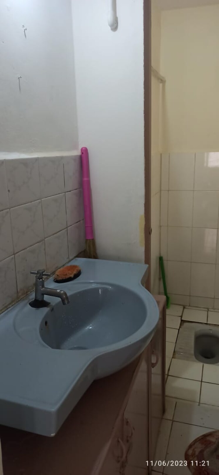 Bathroom, b-u-bhandari-rakshak-nagar 1 Bedroom 600 Sq.Ft. Apartment In Kharadi Pune 7817455