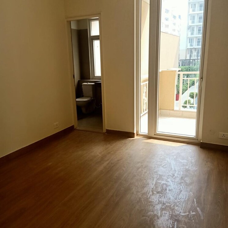 Room, emaar-palm-hills 3 Bedroom 1450 Sq.Ft. Apartment In Sector 77 Gurgaon 7817522