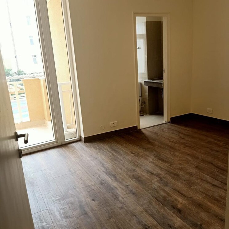 Room, emaar-palm-hills 3 Bedroom 1450 Sq.Ft. Apartment In Sector 77 Gurgaon 7817522