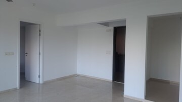 Room in 2.5 BHK Apartment at Hiranandani Meridian, Manpada – for Sale