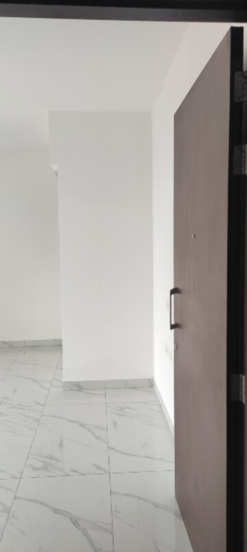 Room in 2 BHK Apartment at Raymond Ten X Habitat, Pokhran Road No 2 – for Sale