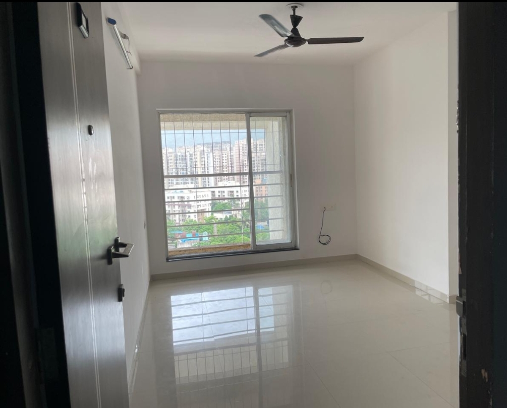 2 BHK Apartment For Sale in Puranik Capitol