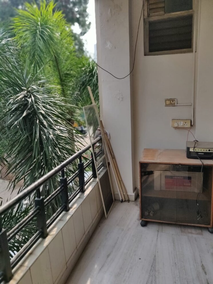 Balcony, hill-view-banjara-hills 3 Bedroom 2000 Sq.Ft. Apartment In Banjara Hills Hyderabad 7817551