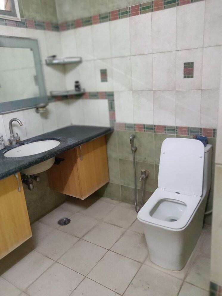 Master Bedroom, hill-view-banjara-hills 3 Bedroom 2000 Sq.Ft. Apartment In Banjara Hills Hyderabad 7817551