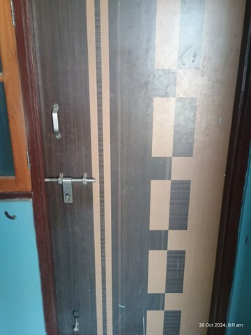 Furnished Amenities in 2 BHK Villa at Alambagh – for Rent