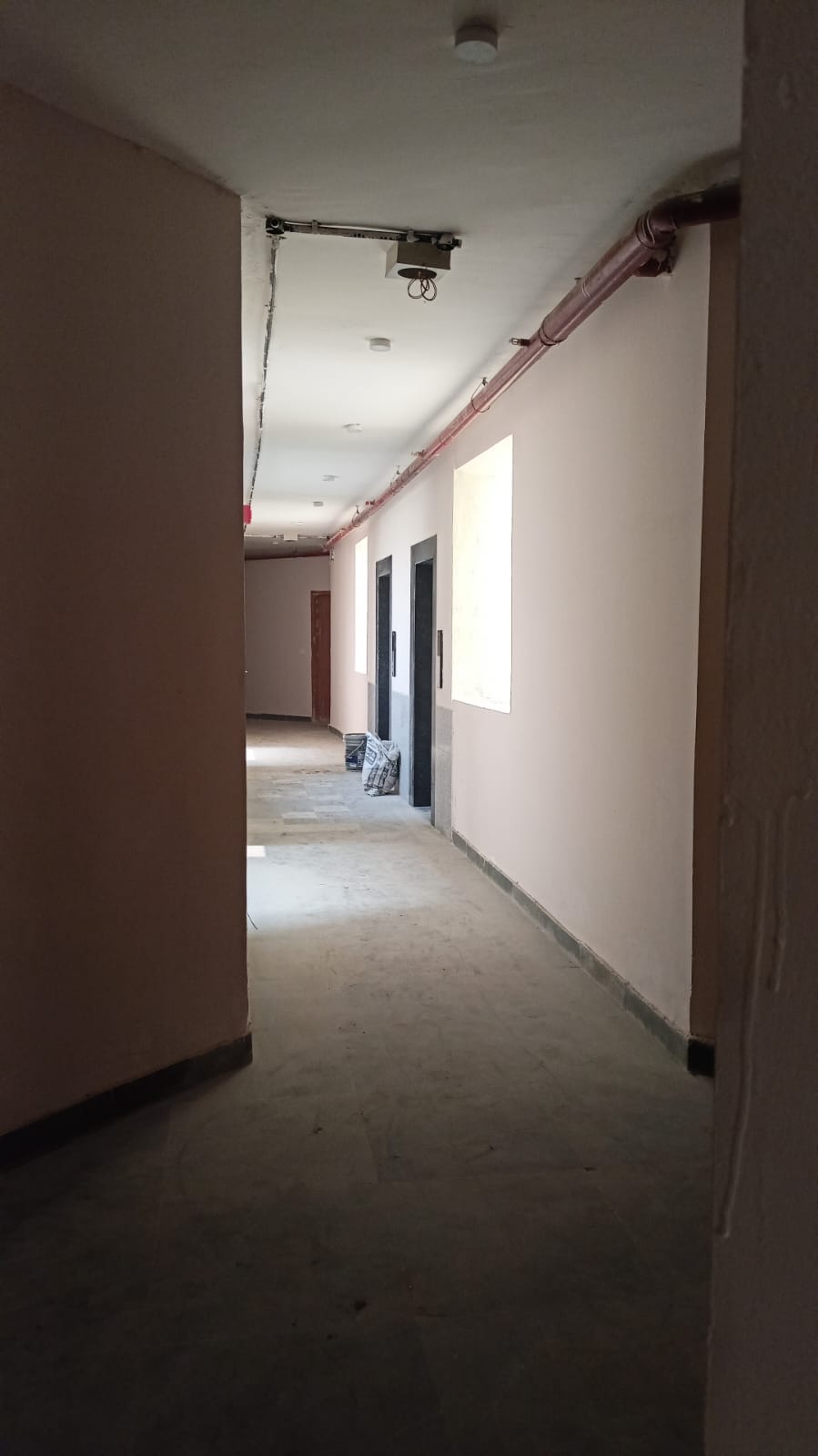 2.5 BHK Apartment For Sale in Amrapali Golf Homes