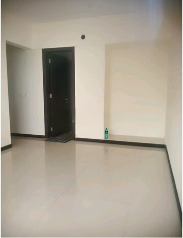 Room in 2 BHK Apartment at Soham Tropical Lagoon, Ghodbunder Road – for Sale