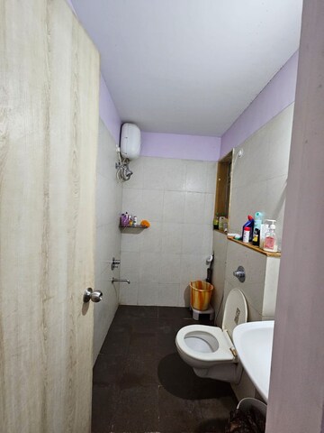 Bathroom in 1.5 BHK Apartment at Lodha Casa Rio, Dombivli East – for Sale