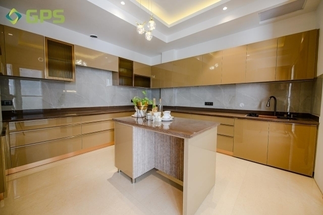 3 BHK + Servant Room Builder Floor For Sale in Sector 63