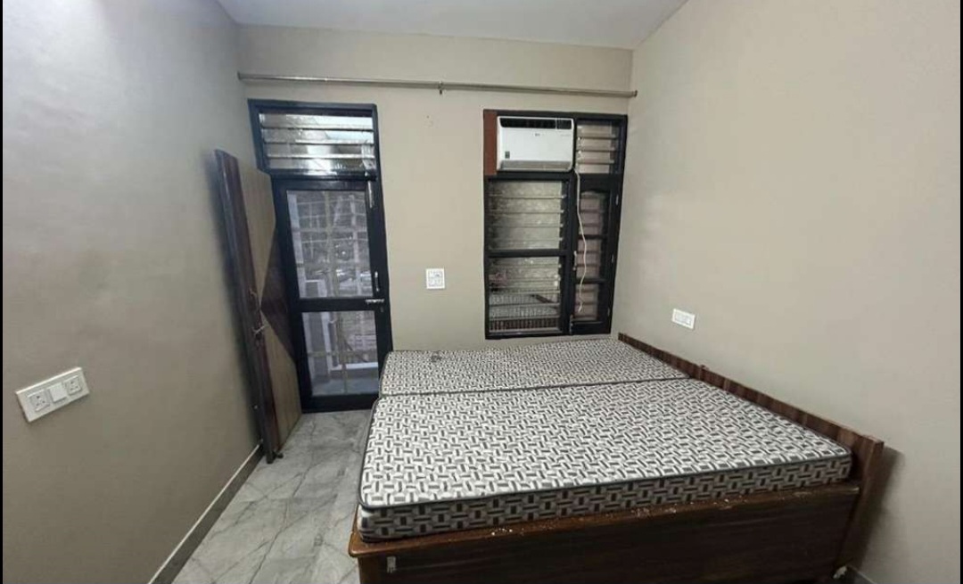 1 BHK Builder Floor For Rent in Sector 40 Chandigarh  7817629