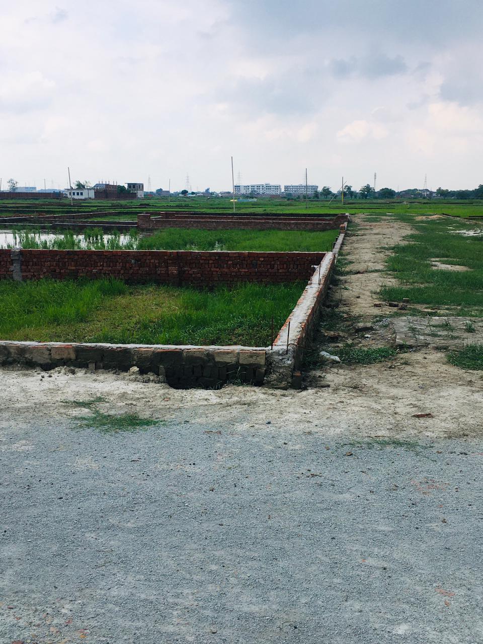 Plot For Sale in Ashiana Kashi Dream City 