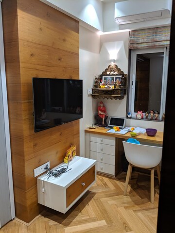 Team Area in 2.5 BHK Apartment at Larkins Pride Palms, Dhokali – for Sale
