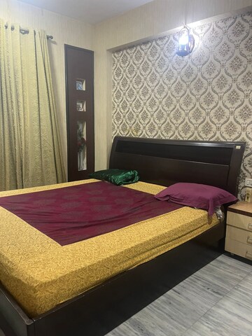 Bedroom in 2 BHK Apartment at Ghodbunder Road – for Sale