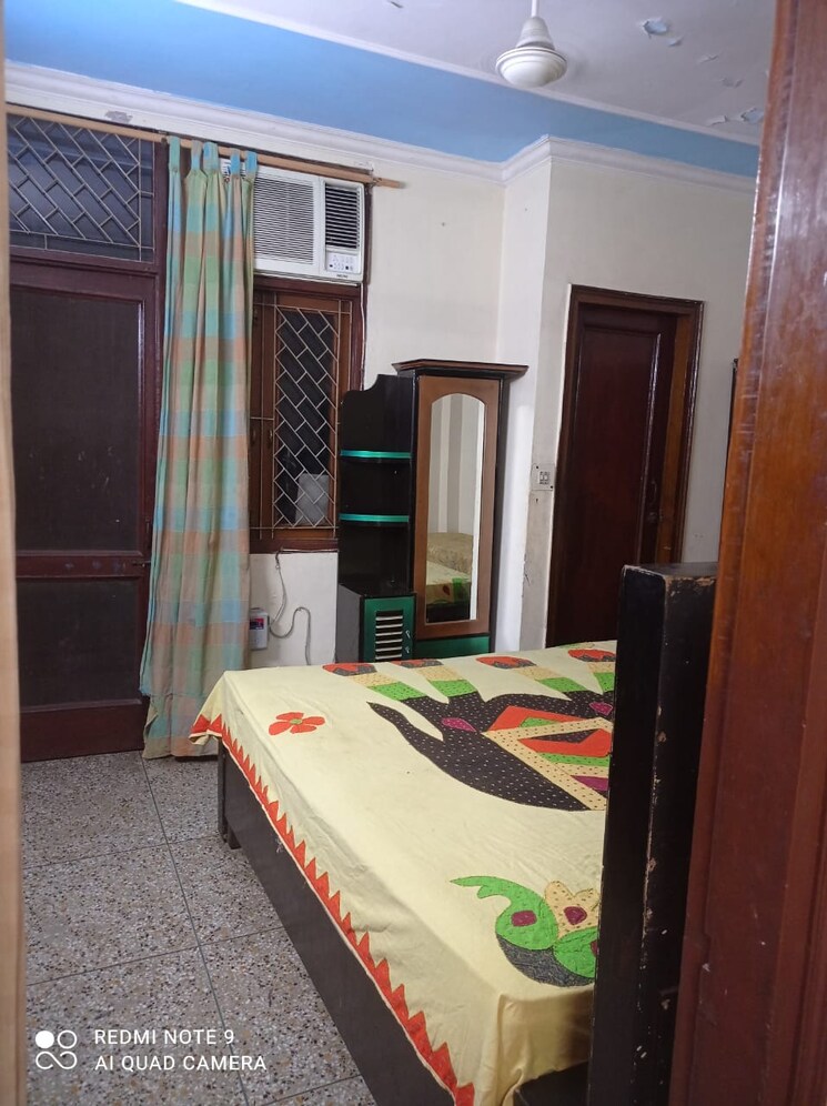 Bedroom, lajpat nagar ii 2 Bedroom 900 Sq.Ft. Builder Floor In Lajpat Nagar ii Delhi 7817926