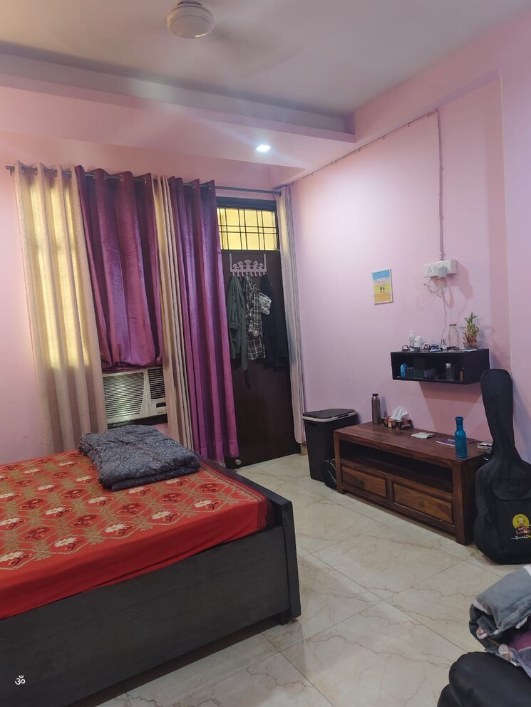 Living Room, builder-floor 2 Bedroom 1436 Sq.Ft. Builder Floor In Sector 28 Gurgaon 7817924