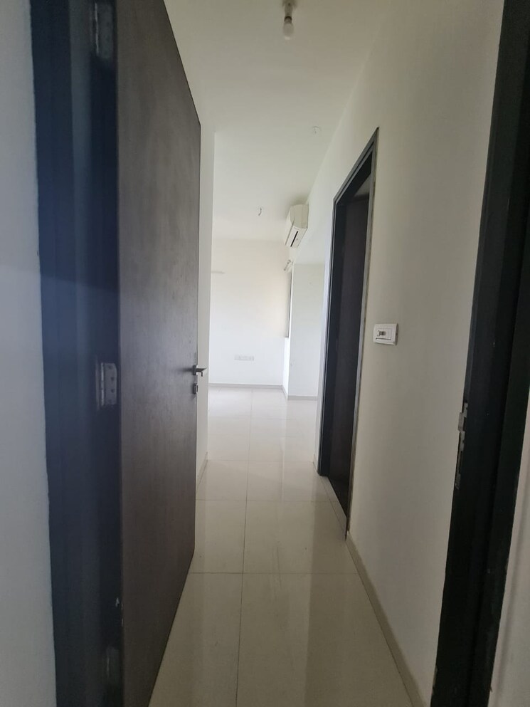 undefined, lodha-splendora 4 Bedroom 1542 Sq.Ft. Apartment In Ghodbunder Road Thane 7818007