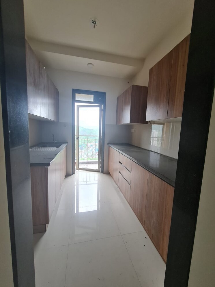 undefined, lodha-splendora 4 Bedroom 1542 Sq.Ft. Apartment In Ghodbunder Road Thane 7818007