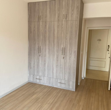 Room in 3 BHK Apartment at DLF The Skycourt, Nawada Fatehpur – for Sale