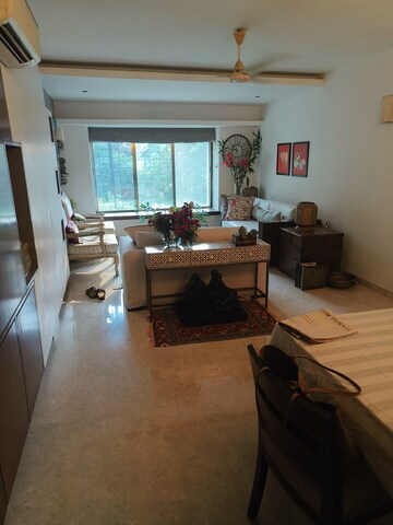 Living Room in 3 BHK Apartment at Mittal Park, Juhu – for Rent