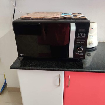 Room in 2 BHK Apartment at Kumar Park Infinia, Fursungi – for Sale