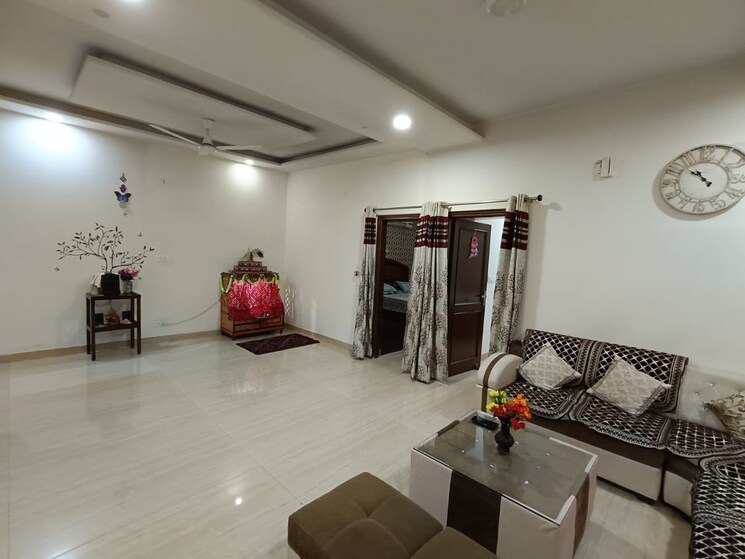 Living Room, somsons-imperial-towers 3 Bedroom 1665 Sq.Ft. Builder Floor In Dhakoli Village Zirakpur 7818341