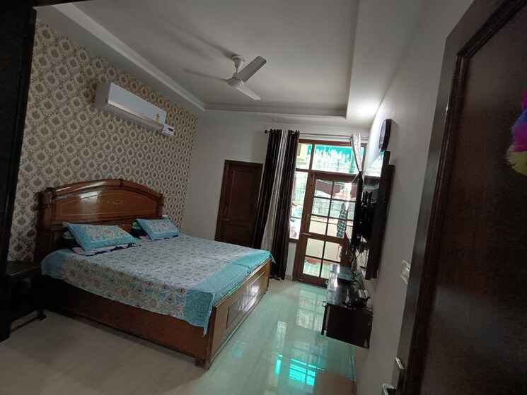 Bedroom, somsons-imperial-towers 3 Bedroom 1665 Sq.Ft. Builder Floor In Dhakoli Village Zirakpur 7818341