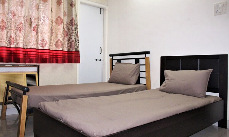 Bedroom, vashi sector 30a Pg For Boys In Vashi Sector 30a 7818469