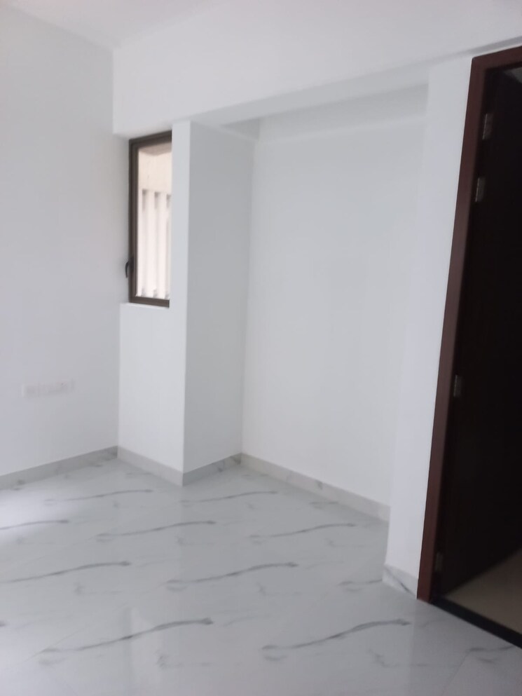 Room, raymond-realty-phase-ii 2 Bedroom 635 Sq.Ft. Apartment In Pokhran Road No Two Thane 7818526