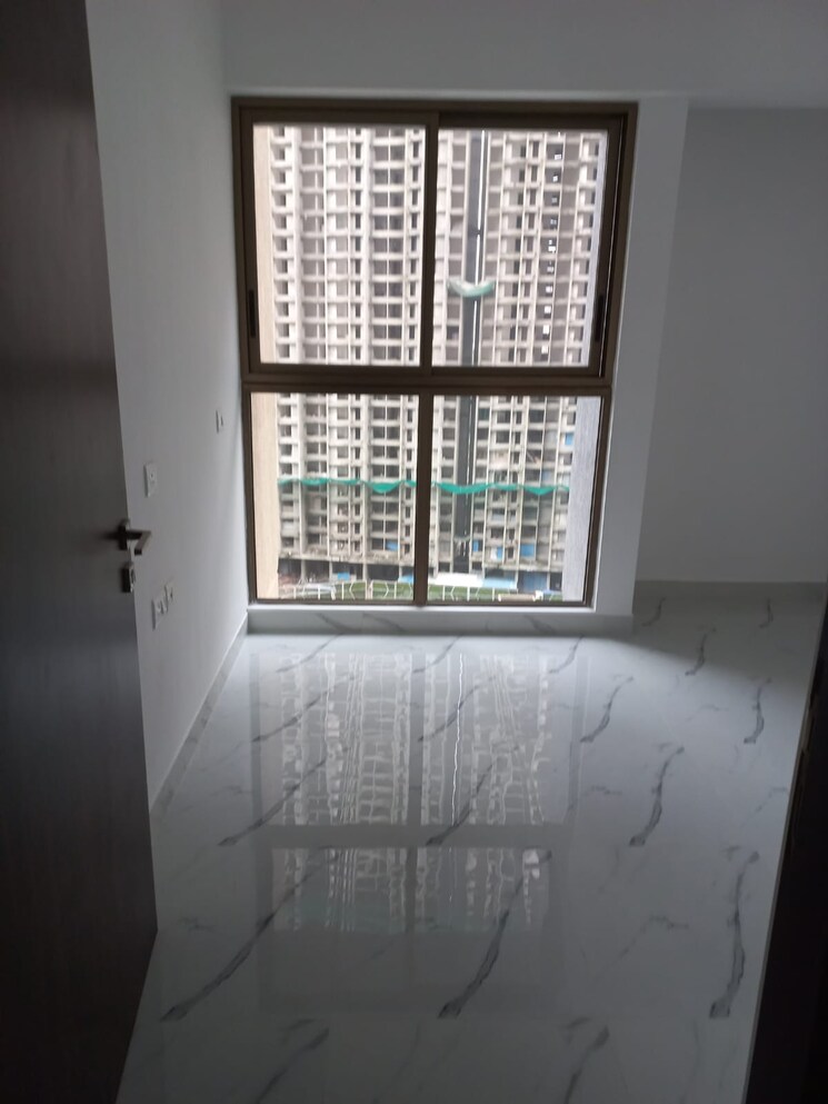 Bathroom, raymond-realty-phase-ii 2 Bedroom 635 Sq.Ft. Apartment In Pokhran Road No Two Thane 7818526
