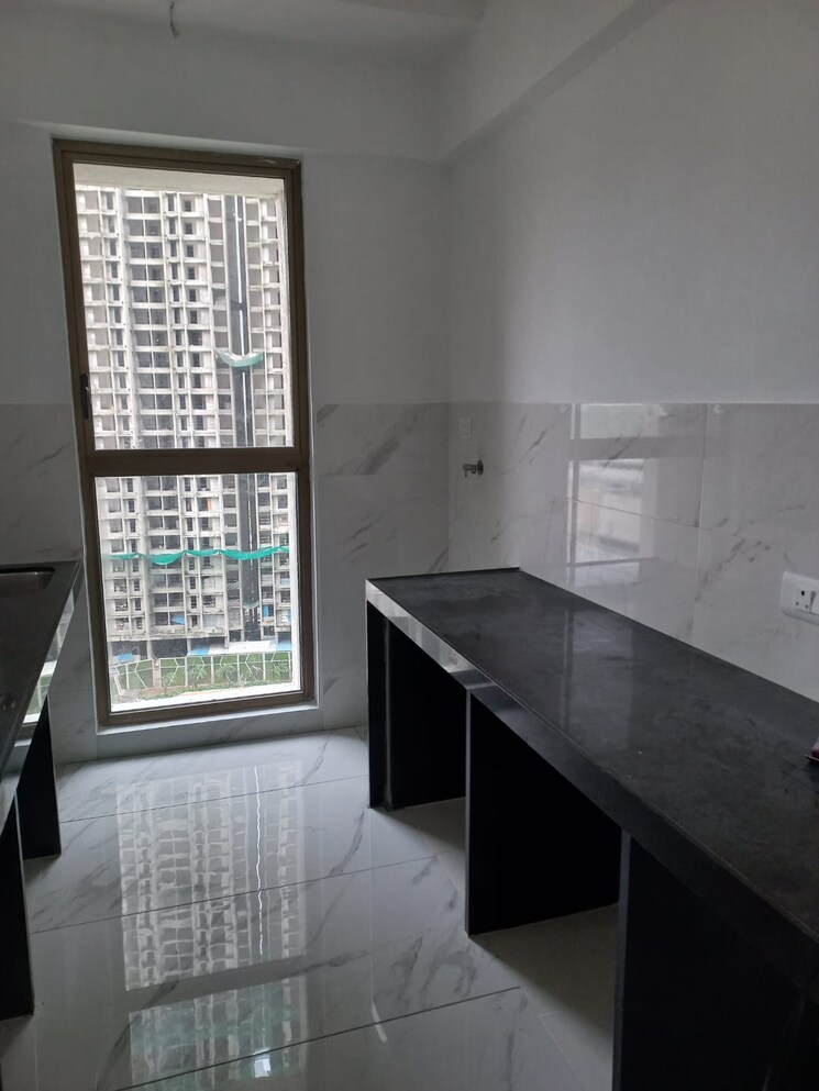 Kitchen, raymond-realty-phase-ii 2 Bedroom 635 Sq.Ft. Apartment In Pokhran Road No Two Thane 7818526