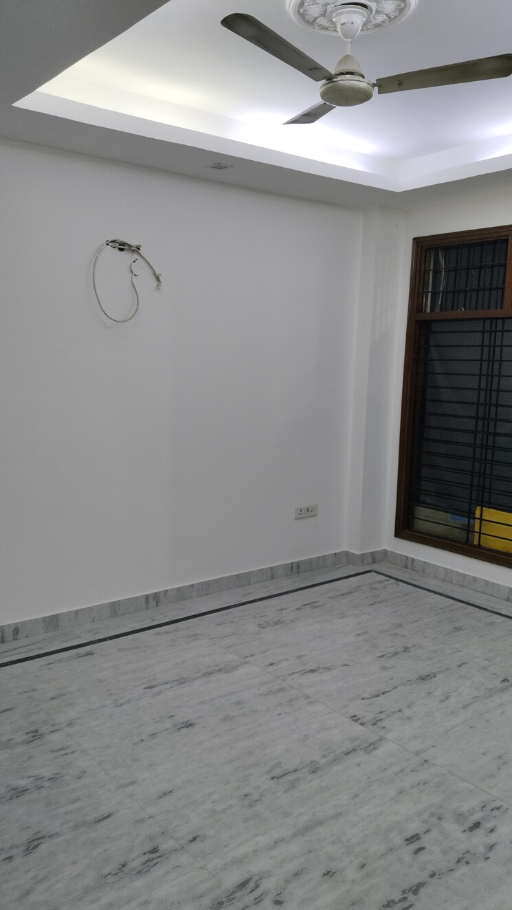 Room, saket 3 Bedroom 1200 Sq.Ft. Builder Floor In Saket Delhi 7818570