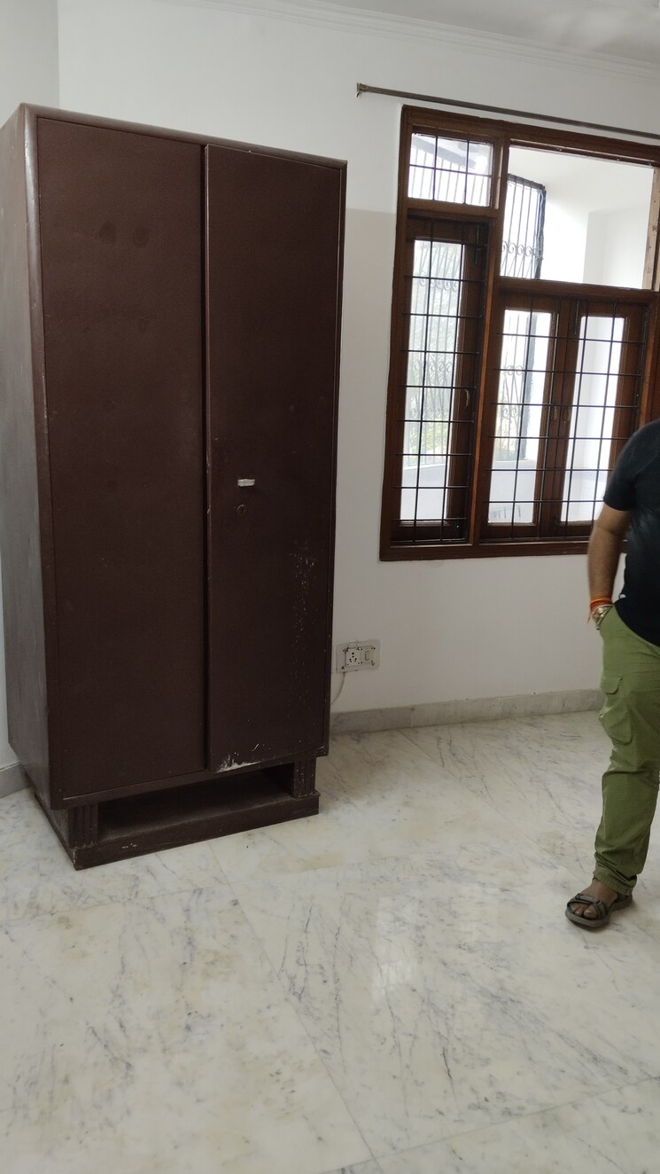 Room, saket 3 Bedroom 1200 Sq.Ft. Builder Floor In Saket Delhi 7818570