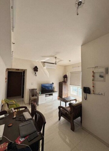 Master Bedroom in 2 BHK Apartment at Lodha Amara, Kolshet Road – for Sale