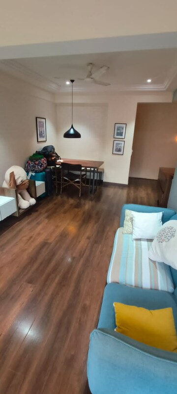 Master Bedroom in 2 BHK Apartment at Royal Sands, Andheri West – for Rent