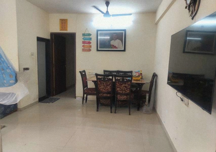 2 BHK + Pooja Room Apartment For Sale in Parshwanath Galaxy
