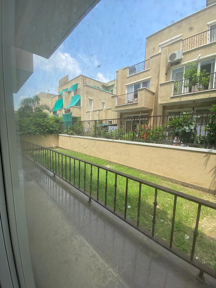 Balcony, emaar-marbella 5 Bedroom 8120 Sq.Ft. Villa In Sector 66 Gurgaon 7818657