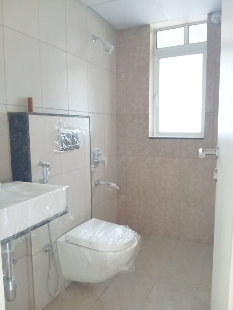 Bathroom, godrej-green-cove 2 Bedroom 650 Sq.Ft. Apartment In Mahalunge Pune 7818752