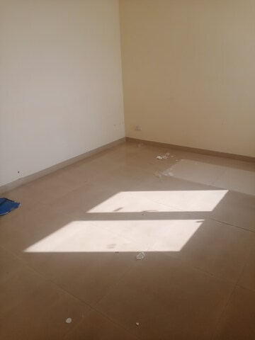 2 BHK Apartment For Rent in Mahagun Mywoods, Sector 16c Greater Noida